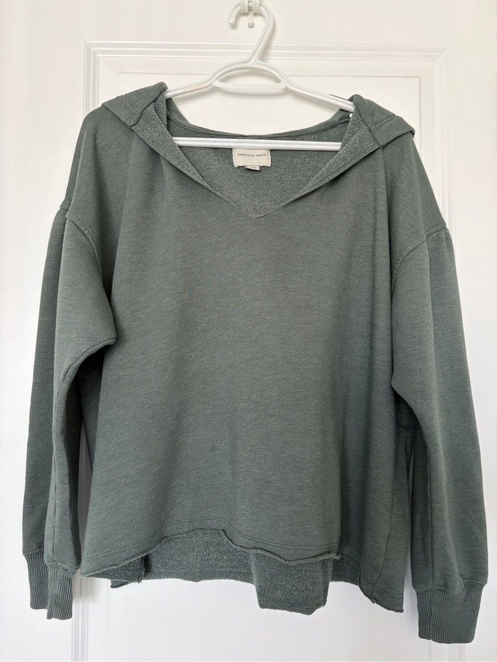 American Eagle Outfitters V‑Neck Hooded Pullover - Sage